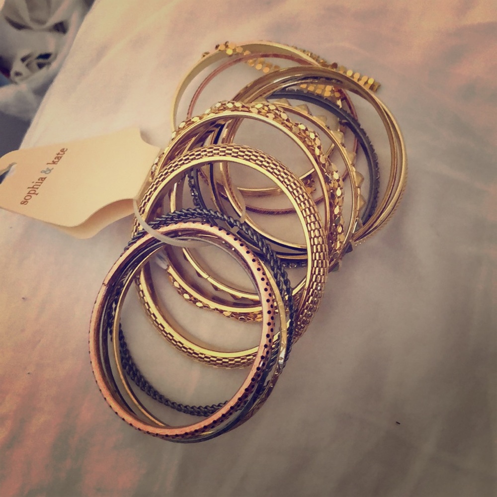 Bracelet